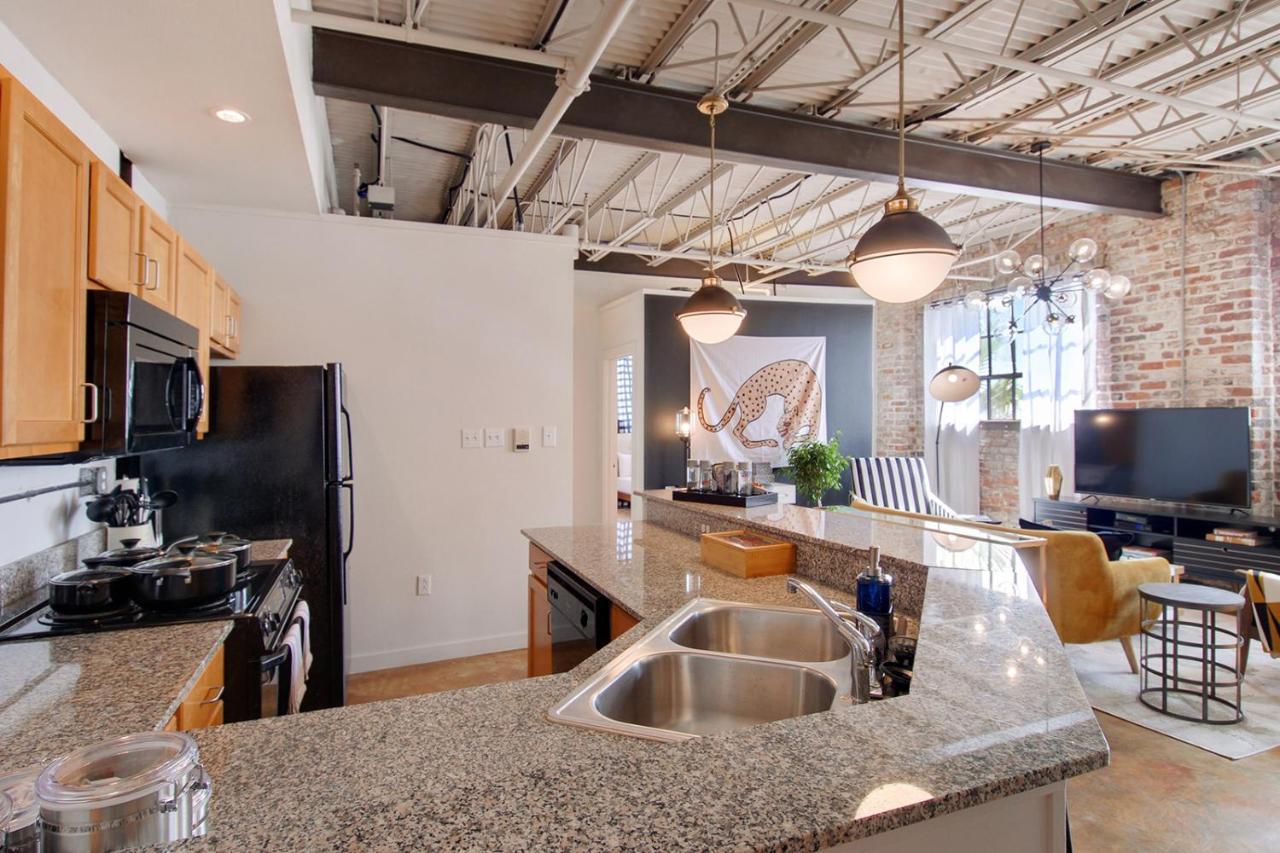 Luxury Arts District Apartments ニューオーリンズ エクステリア 写真