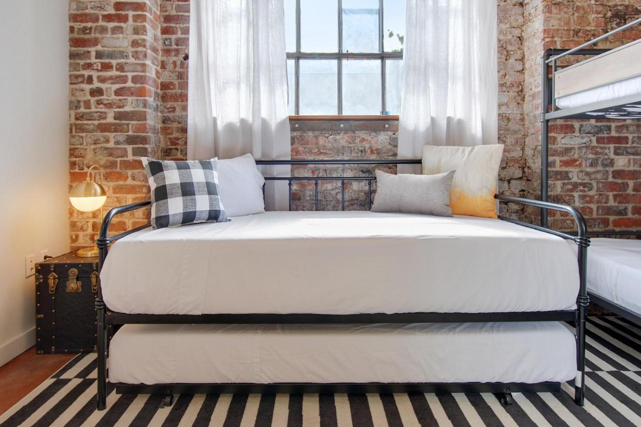 Luxury Arts District Apartments ニューオーリンズ エクステリア 写真